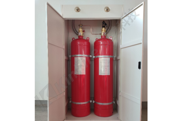 Cabinet-type dual-cylinder heptafluoromethane fire extinguishing system
